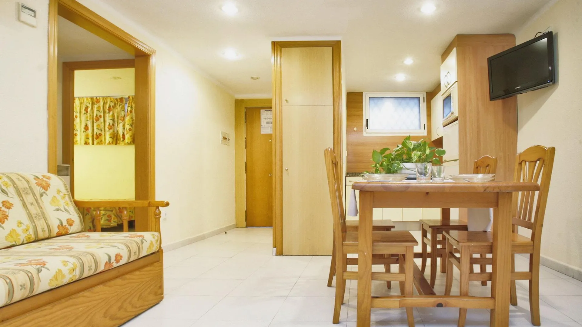 Rentalmar Los Peces Apartments Salou