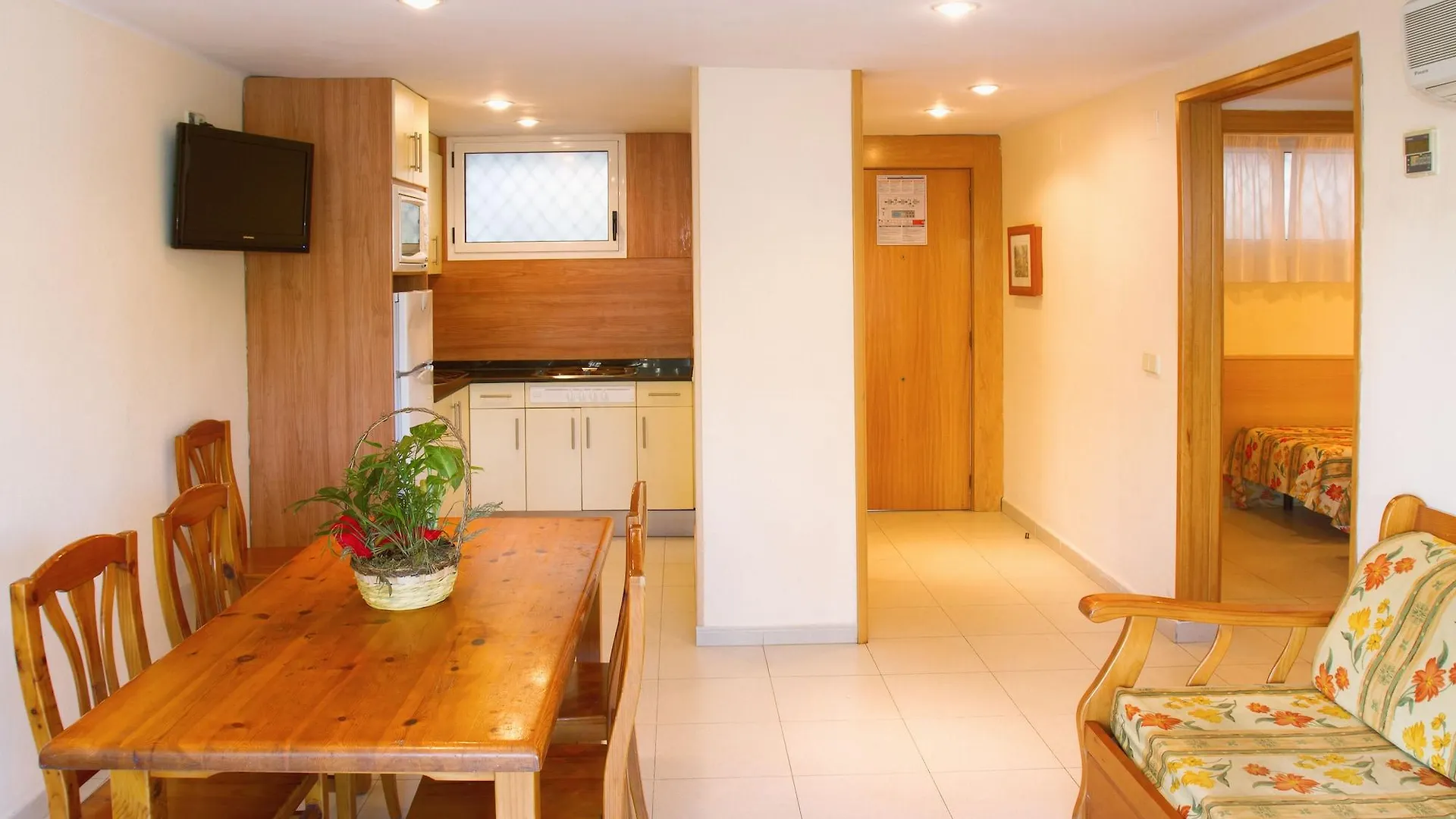 Rentalmar Los Peces Apartments Salou